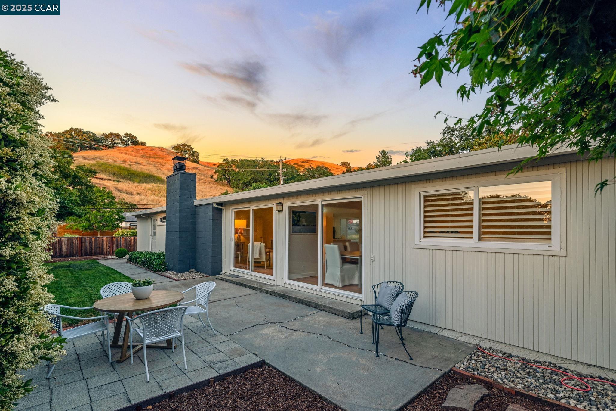 3185 Lucas Circle