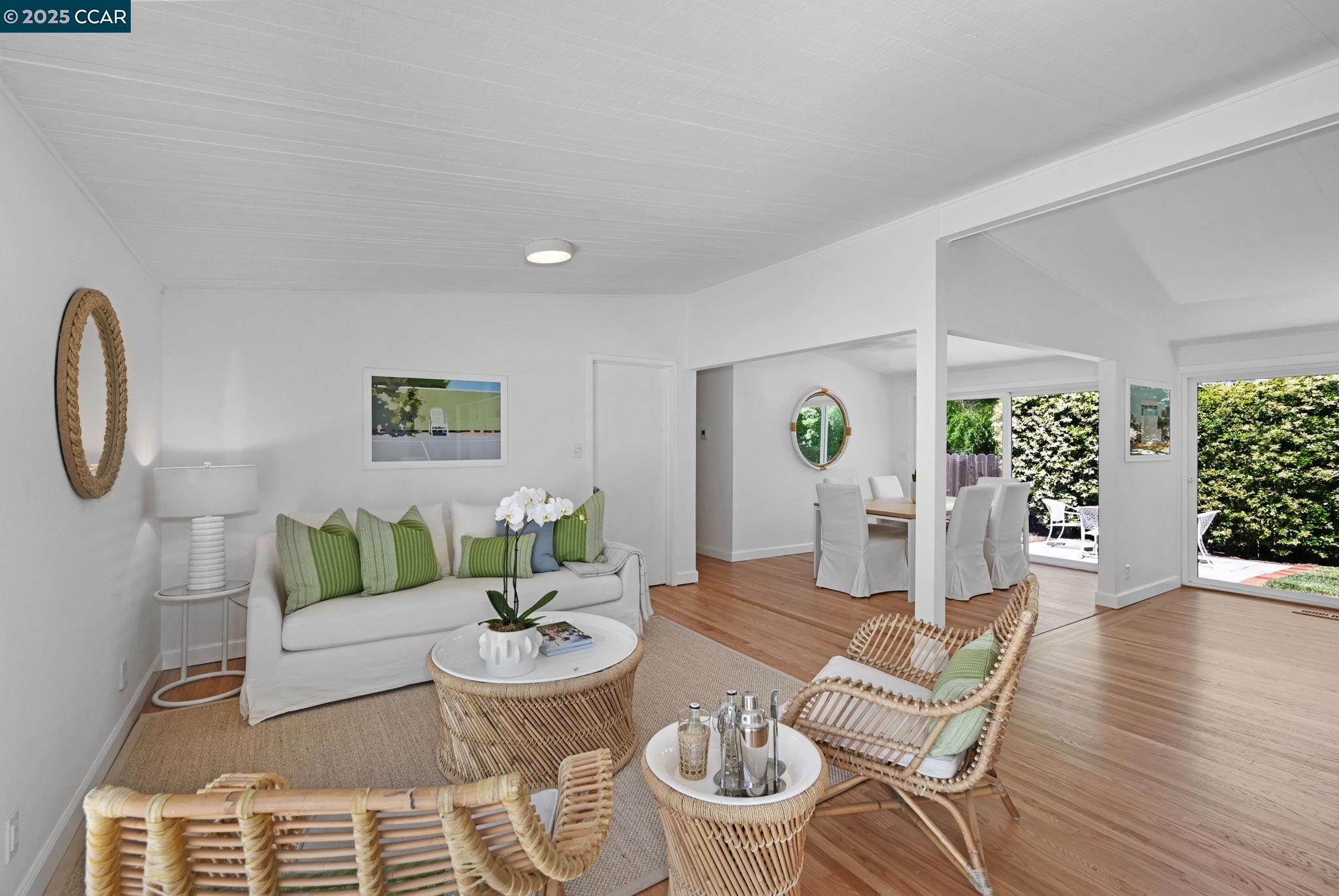 3185 Lucas Circle