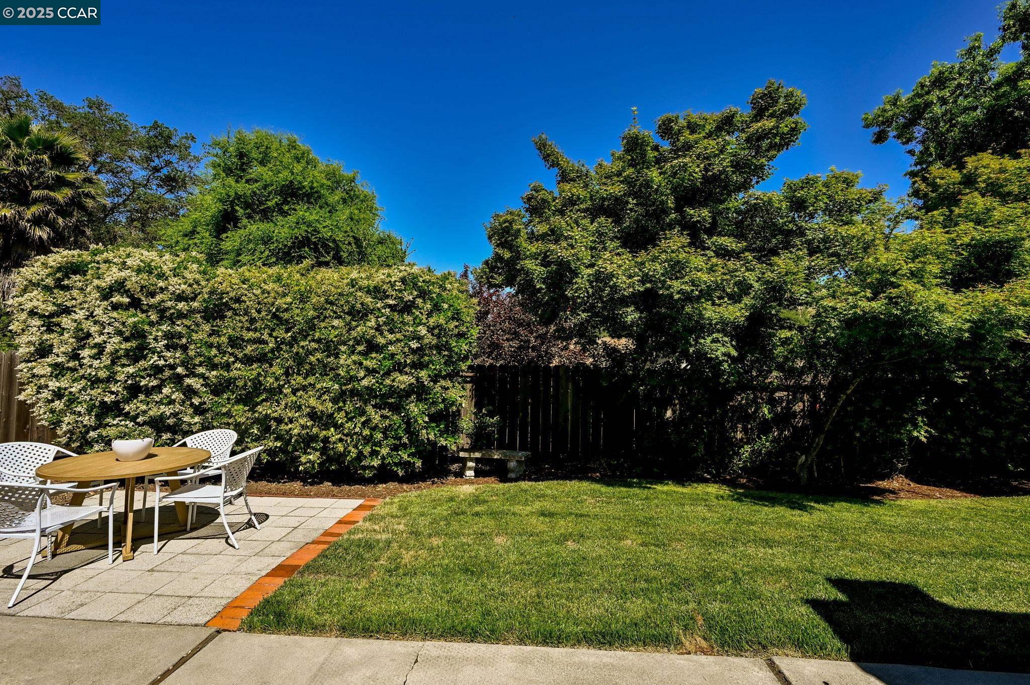 3185 Lucas Circle