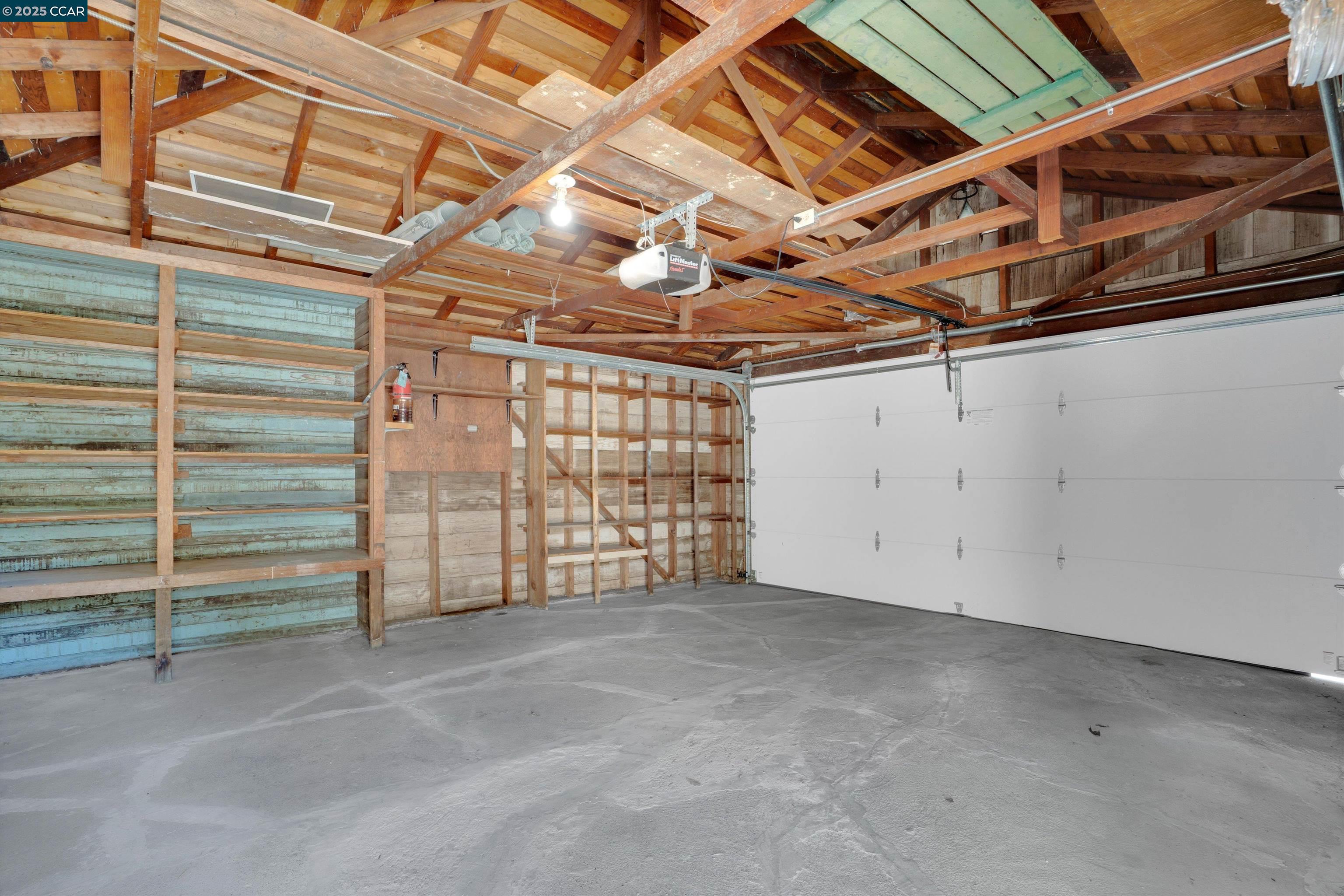 3468 Monroe Ave