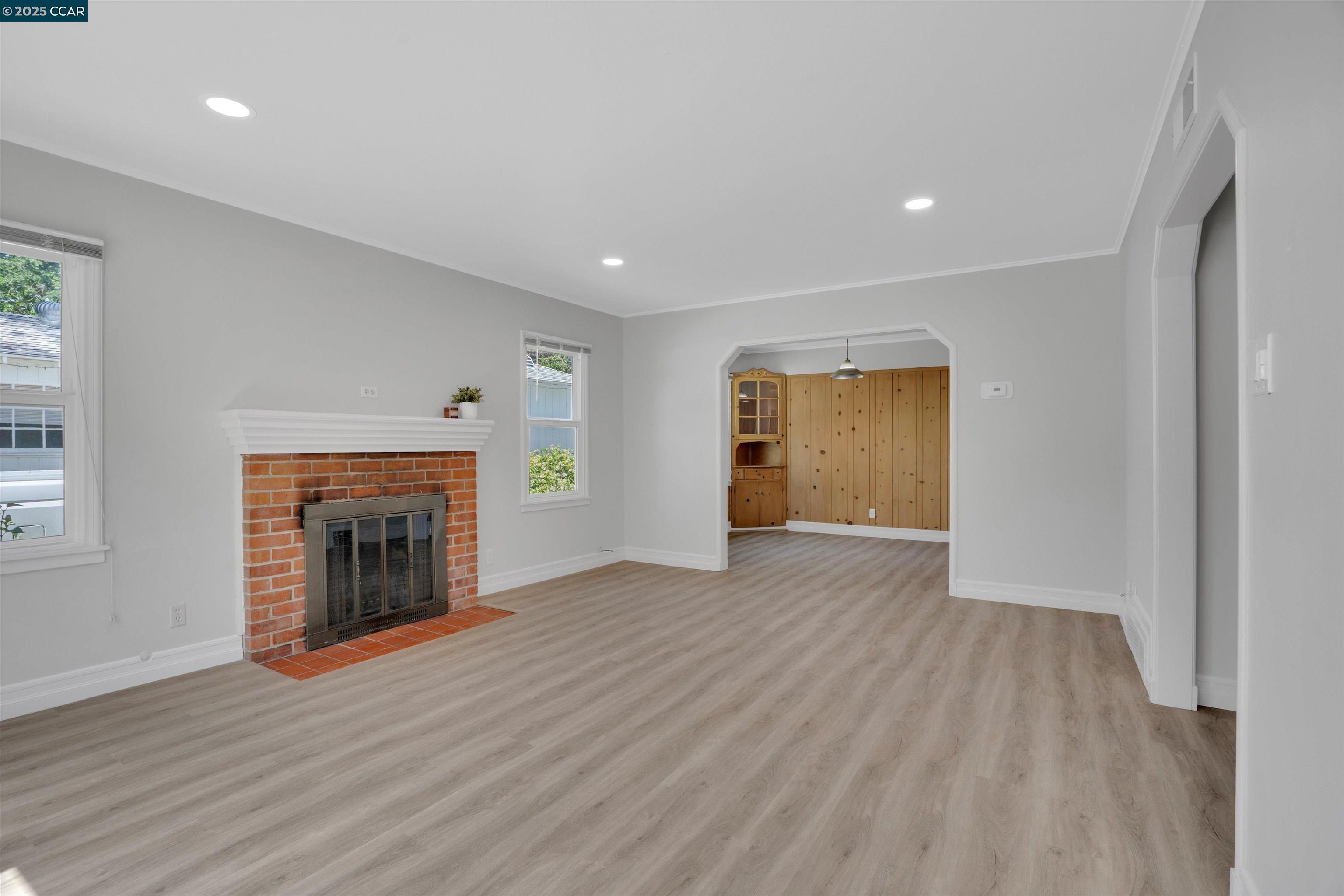 3468 Monroe Ave