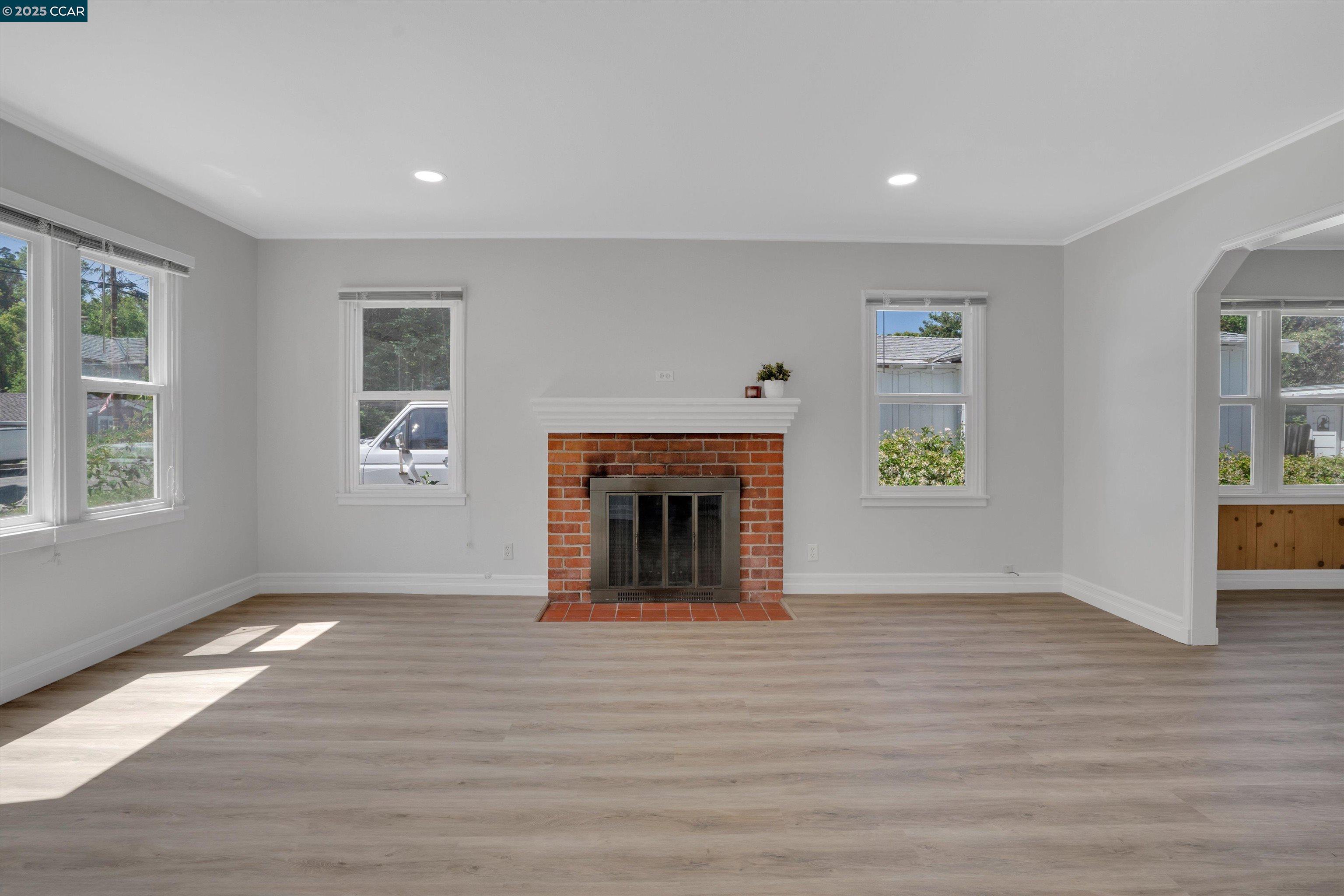 3468 Monroe Ave