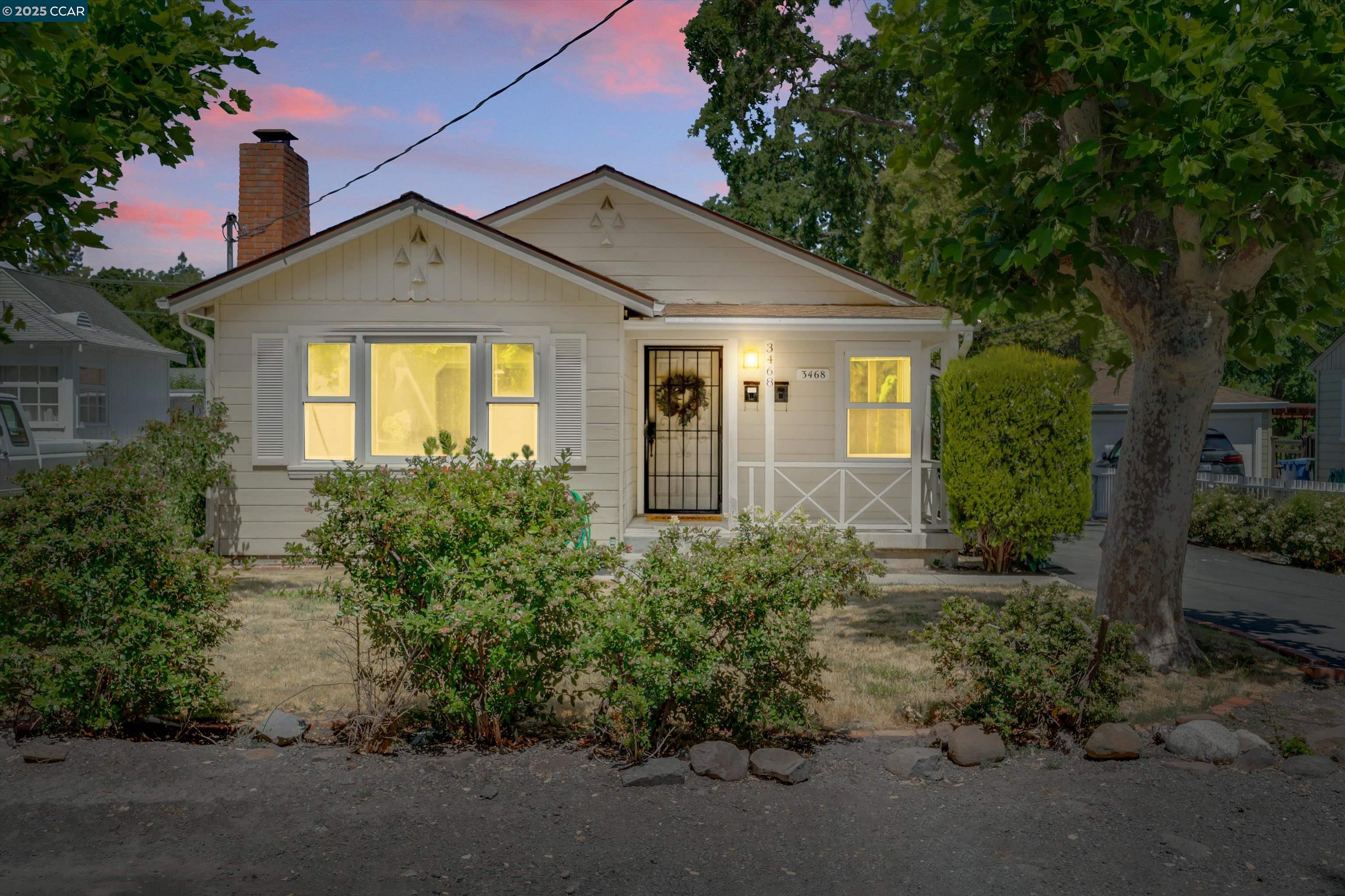 3468 Monroe Ave