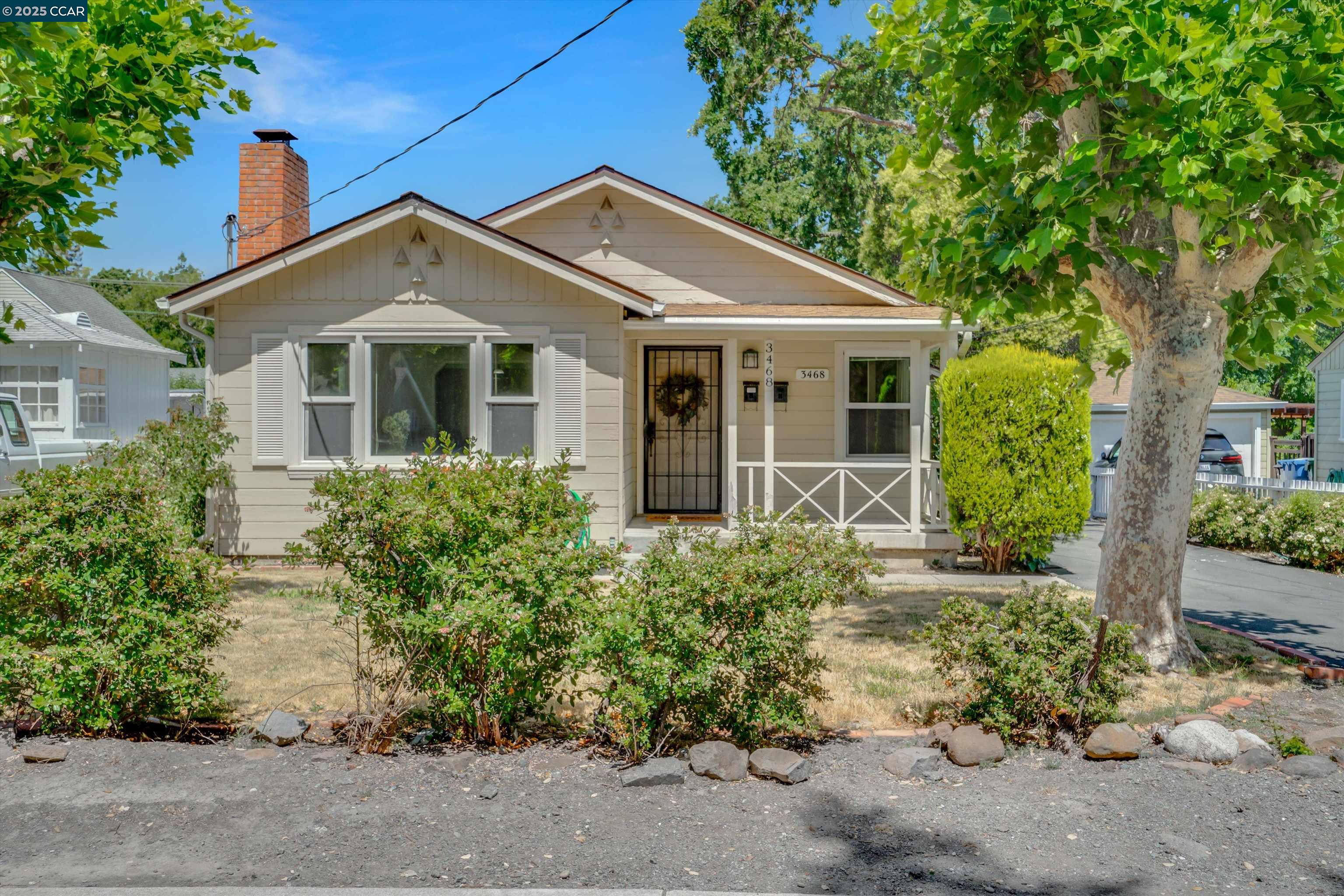 3468 Monroe Ave