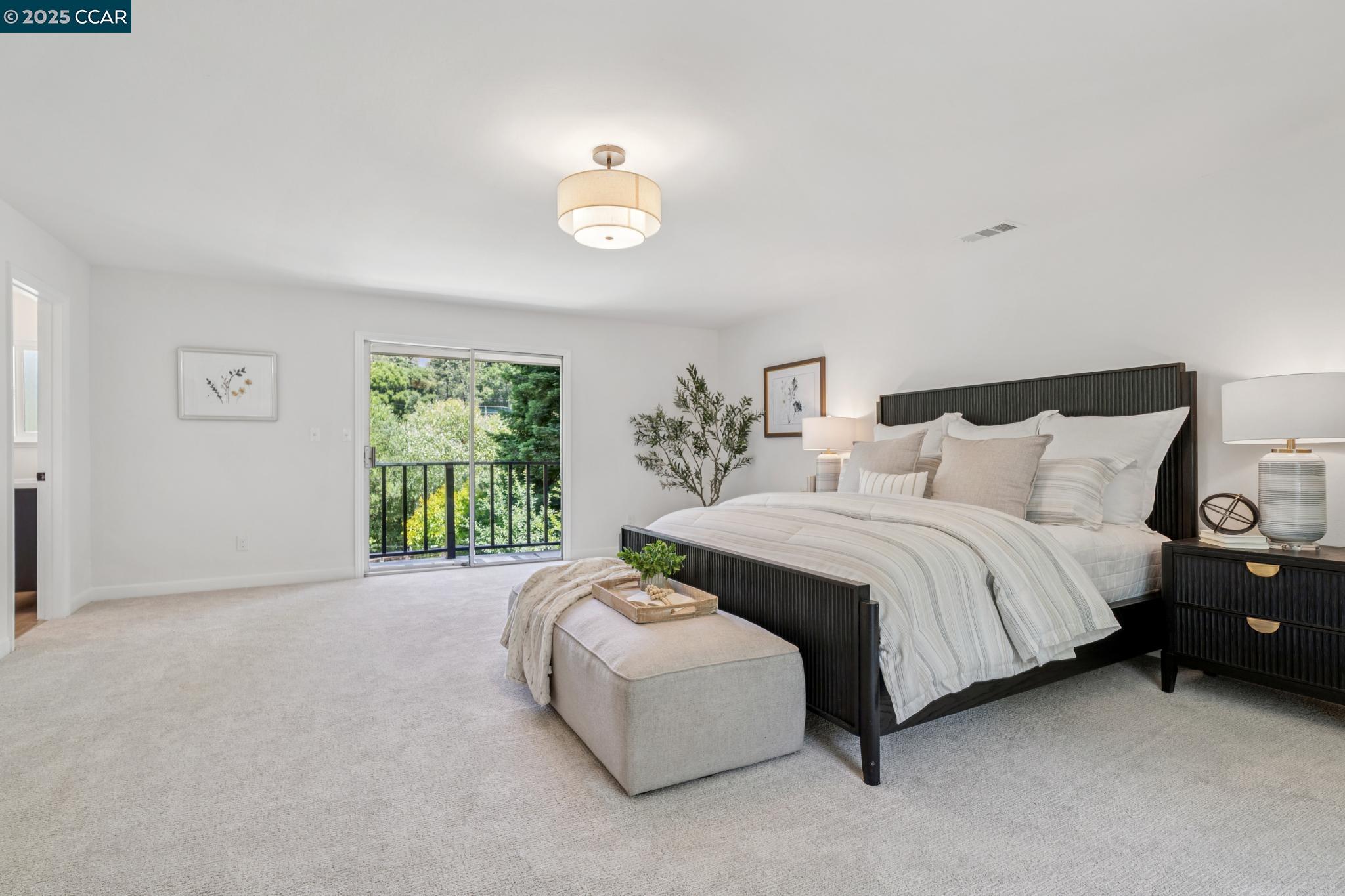 6 Greenwood Ct