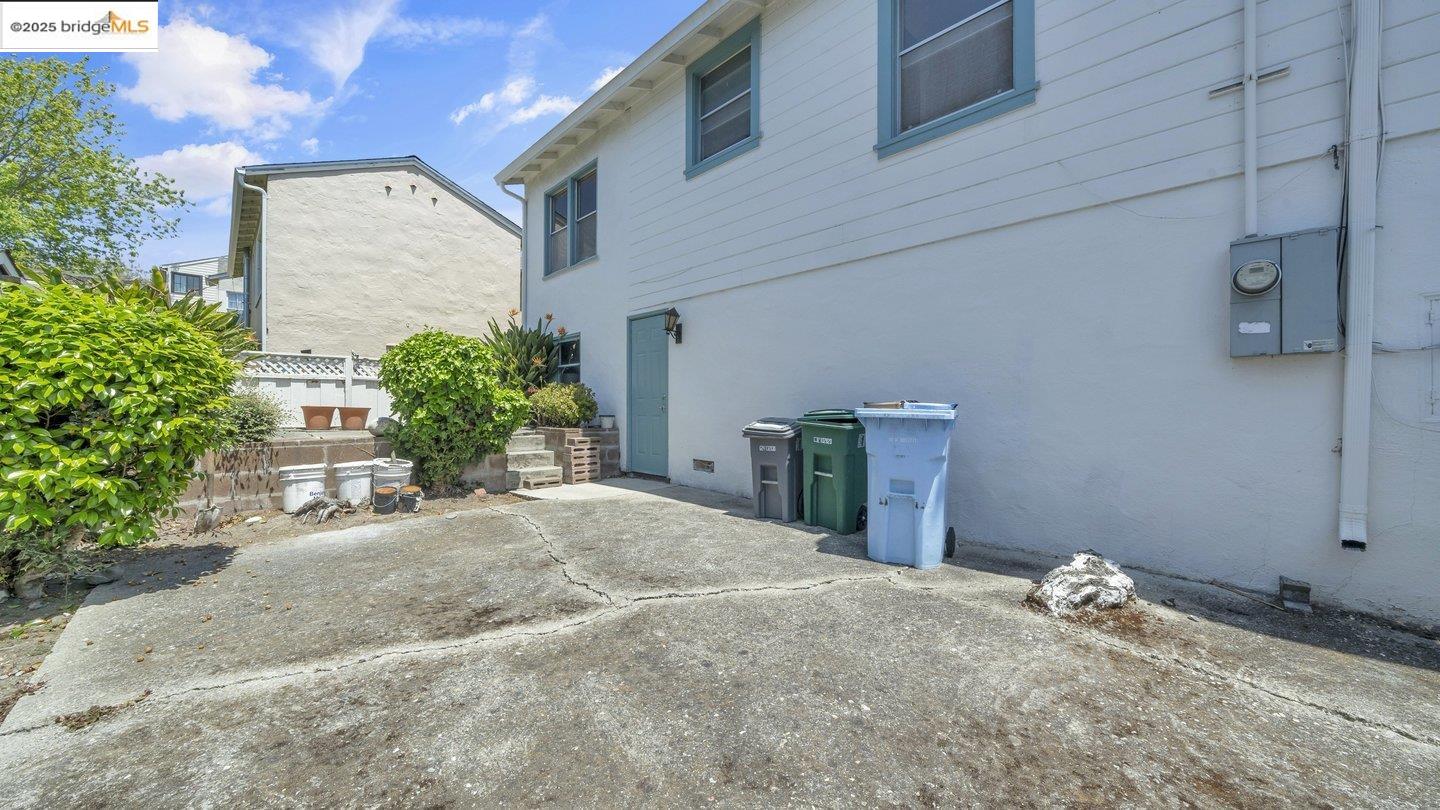 1421 Catherine Drive