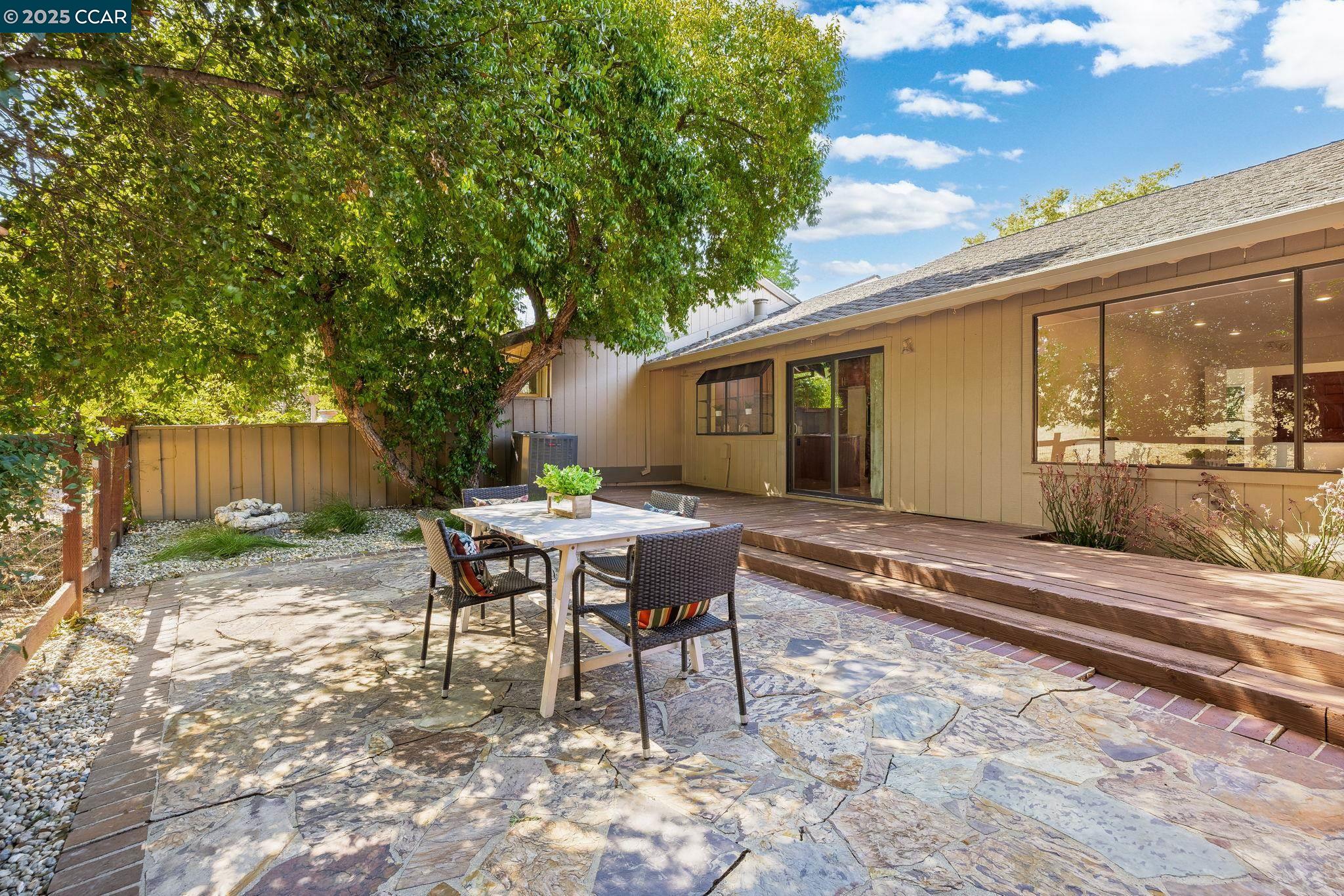 3165 Hambletonian Lane