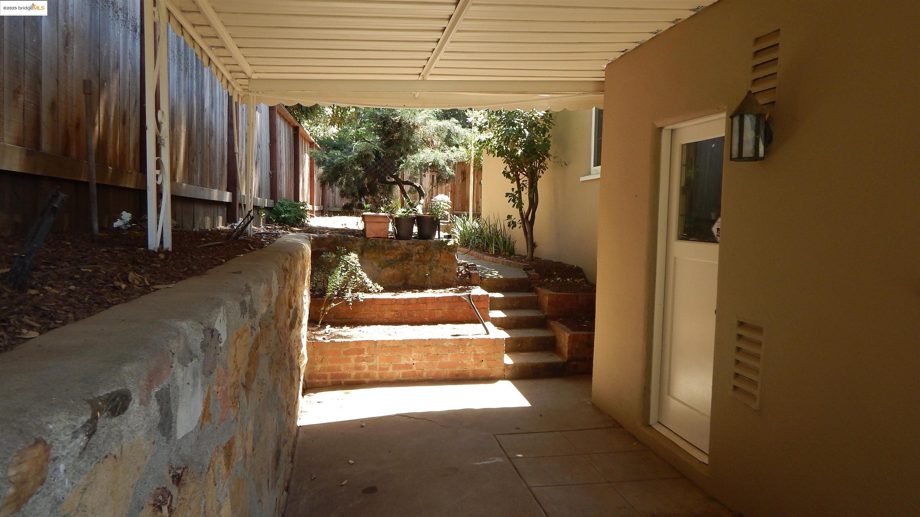 0108 Green St