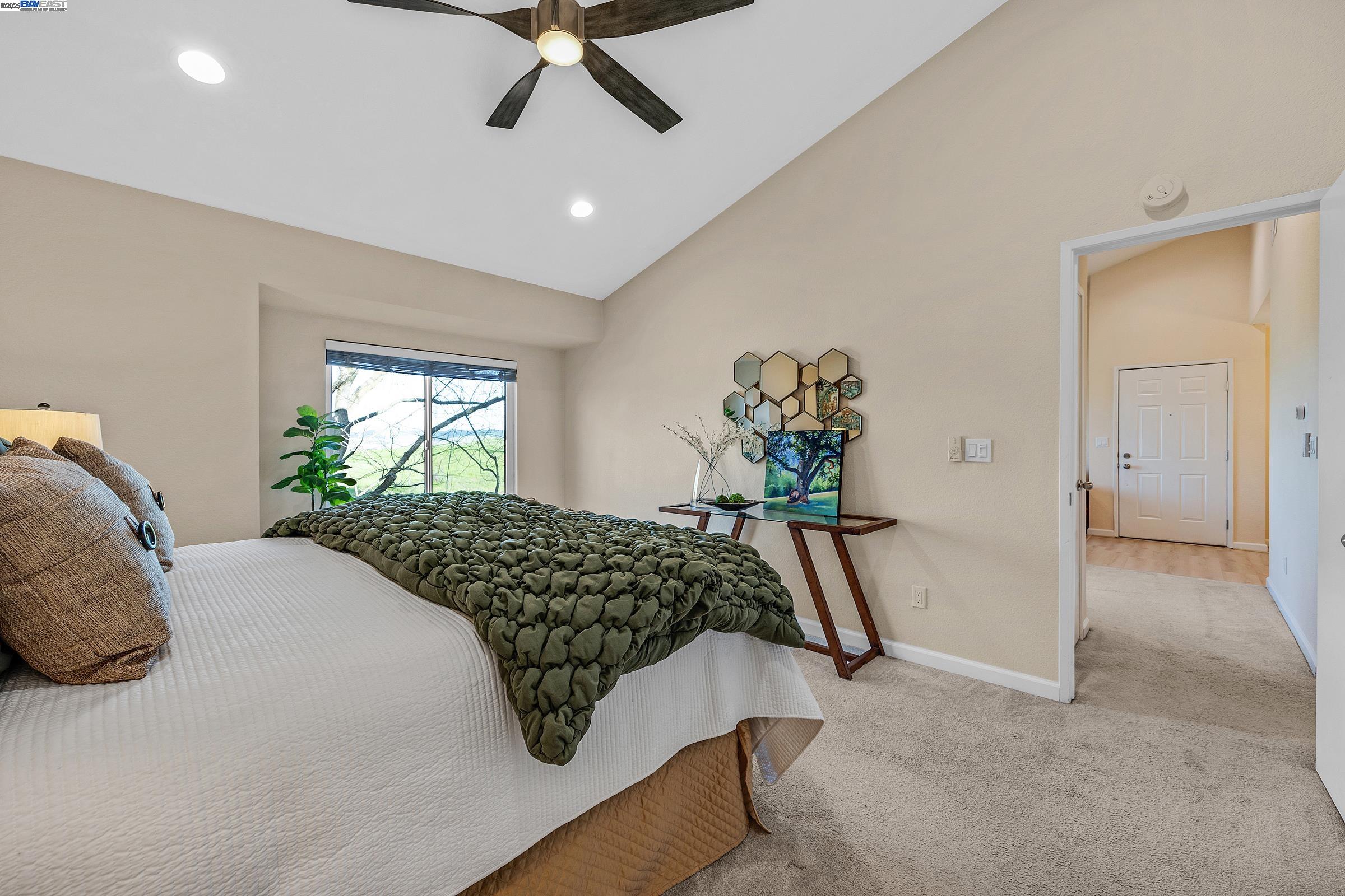 254 Eastridge Dr