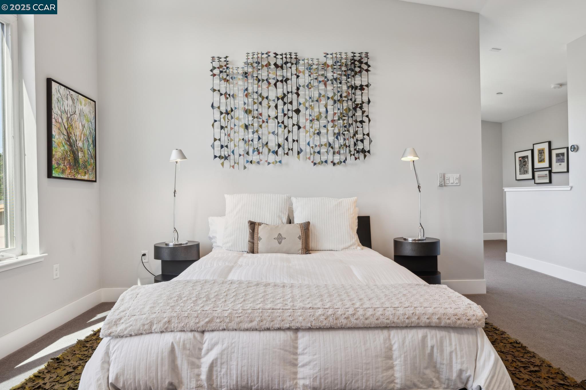 962 Mountain View Dr