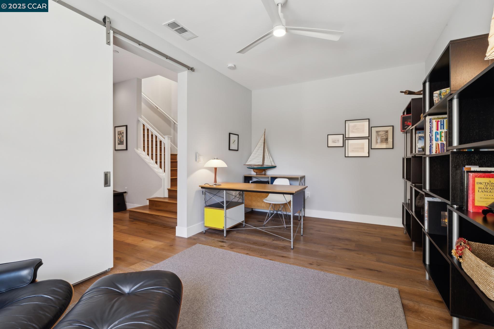 962 Mountain View Dr