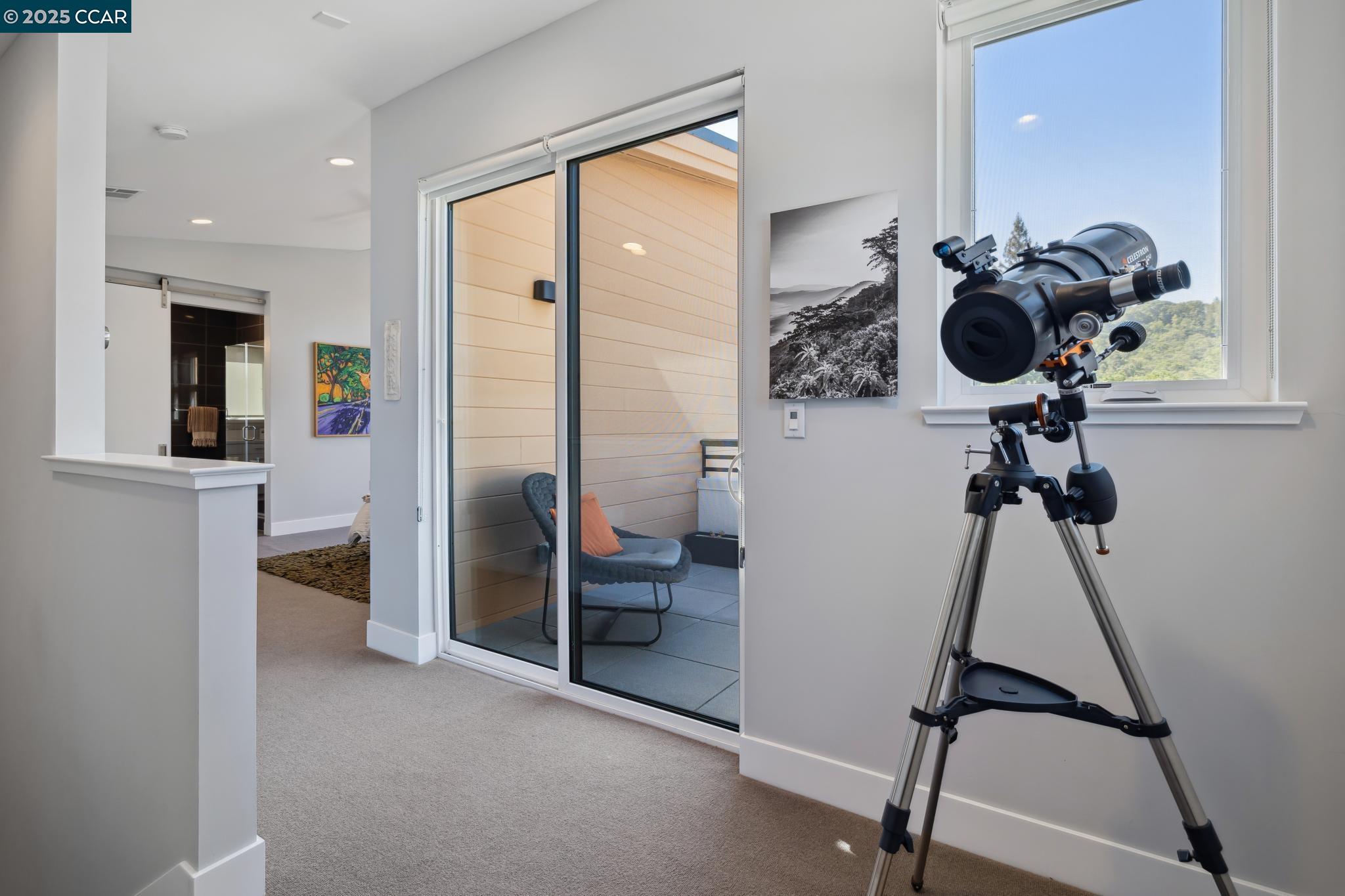 962 Mountain View Dr