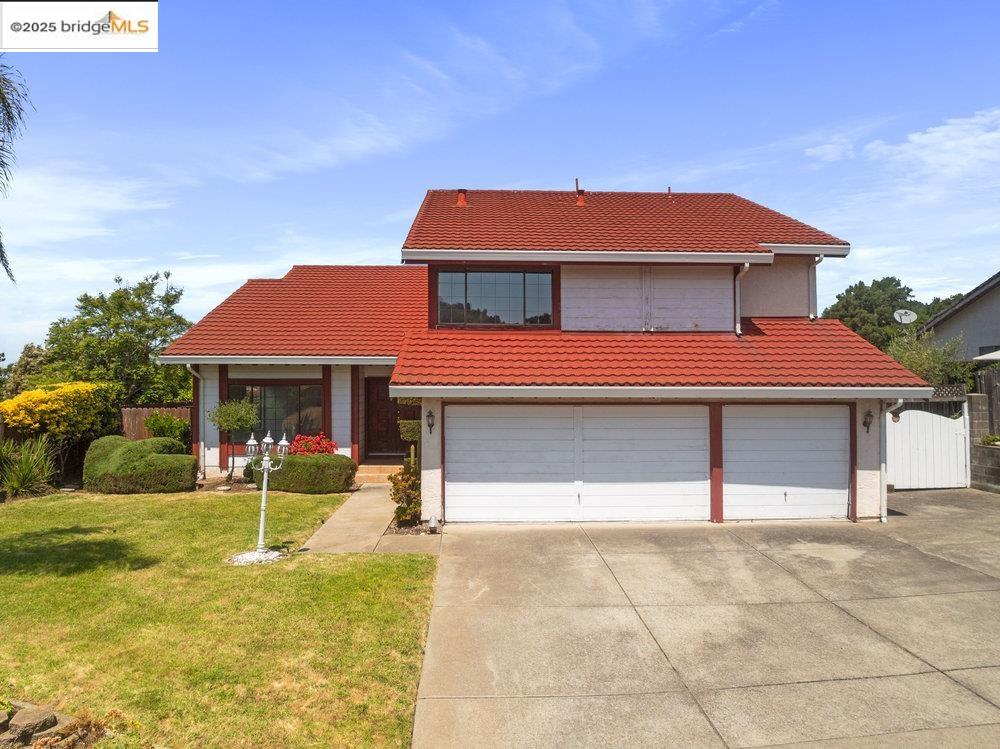 3649 Black Feather Dr