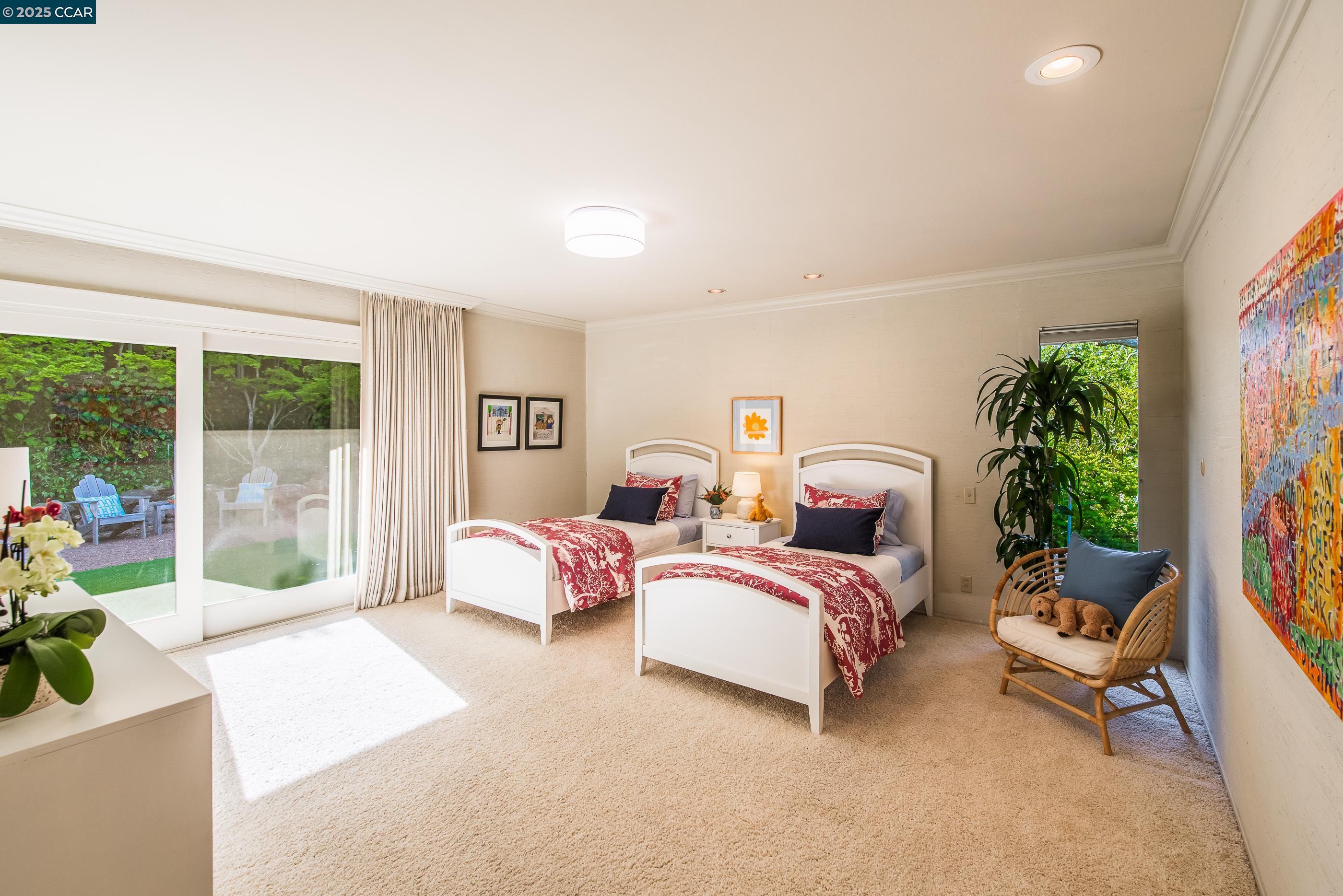71 Silverwood Dr