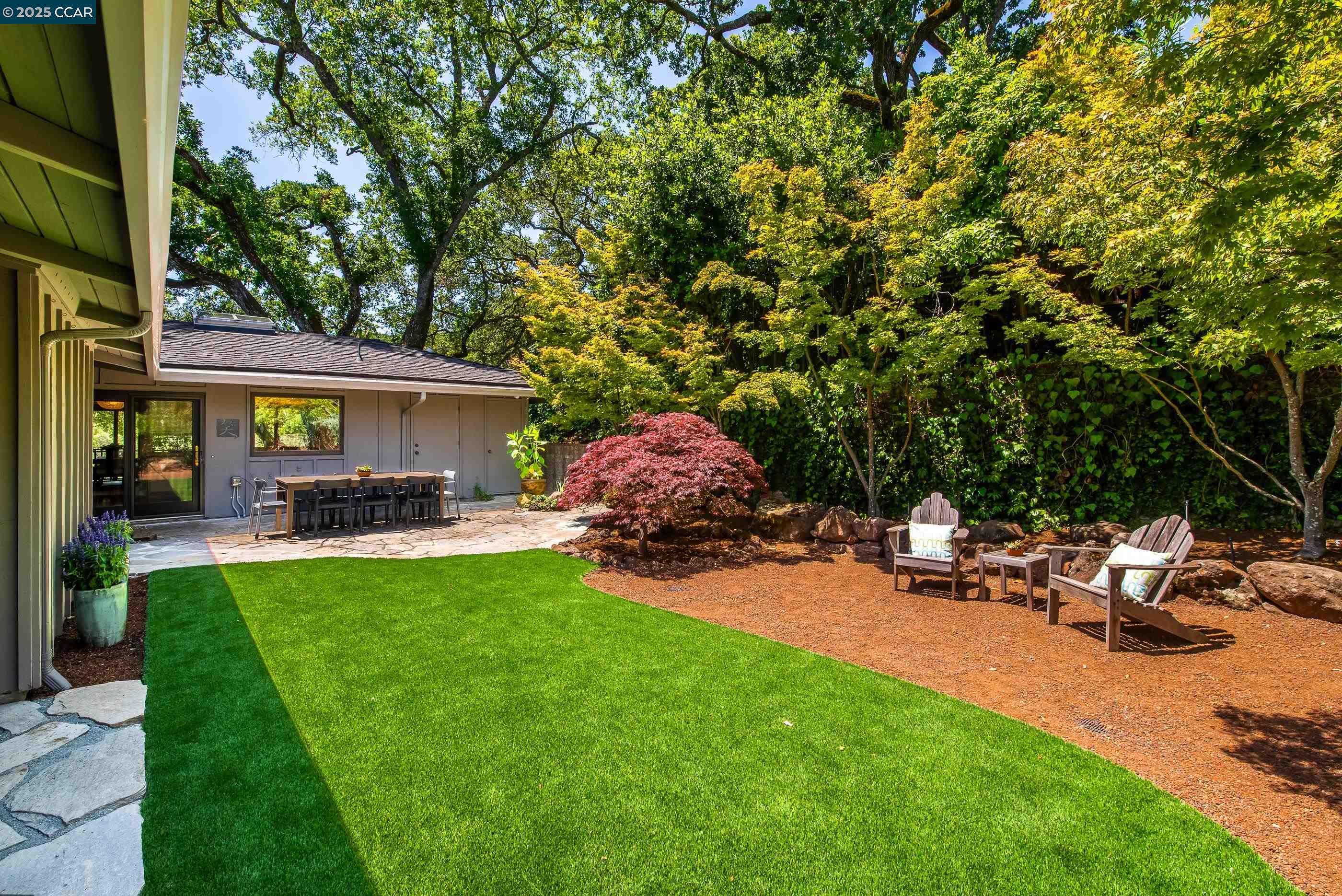 71 Silverwood Dr