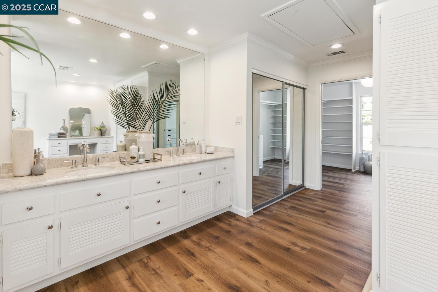 127 Brookfield Dr