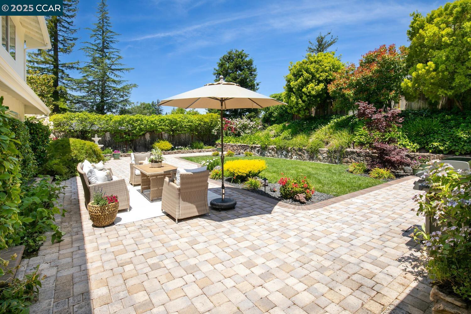 127 Brookfield Dr