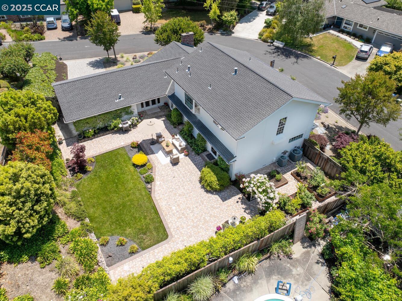 127 Brookfield Dr