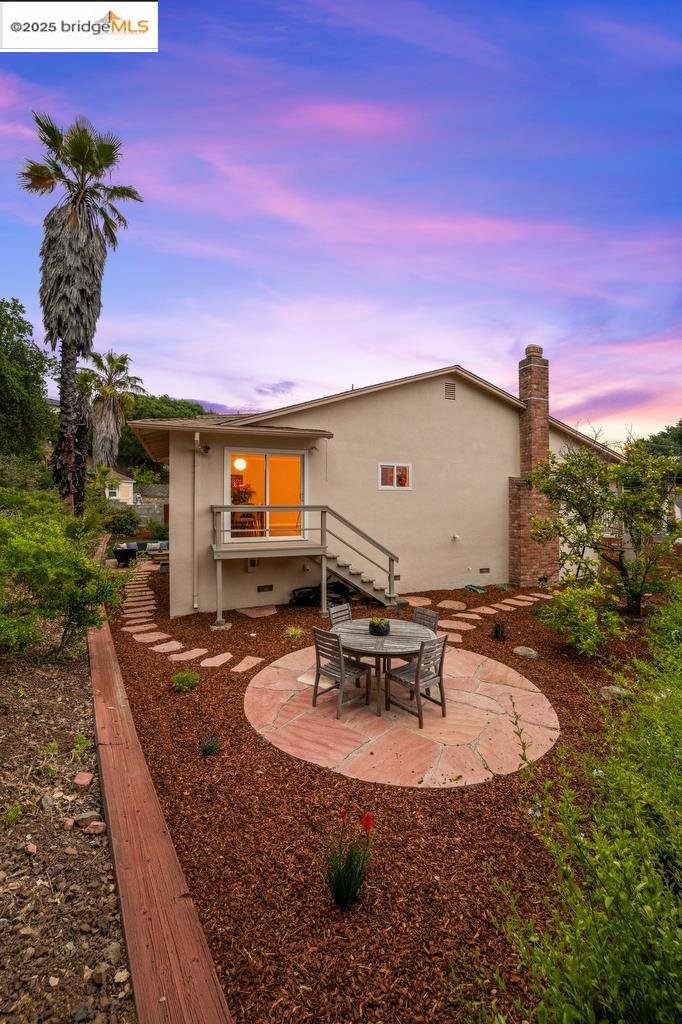 21 Maggiora Ct