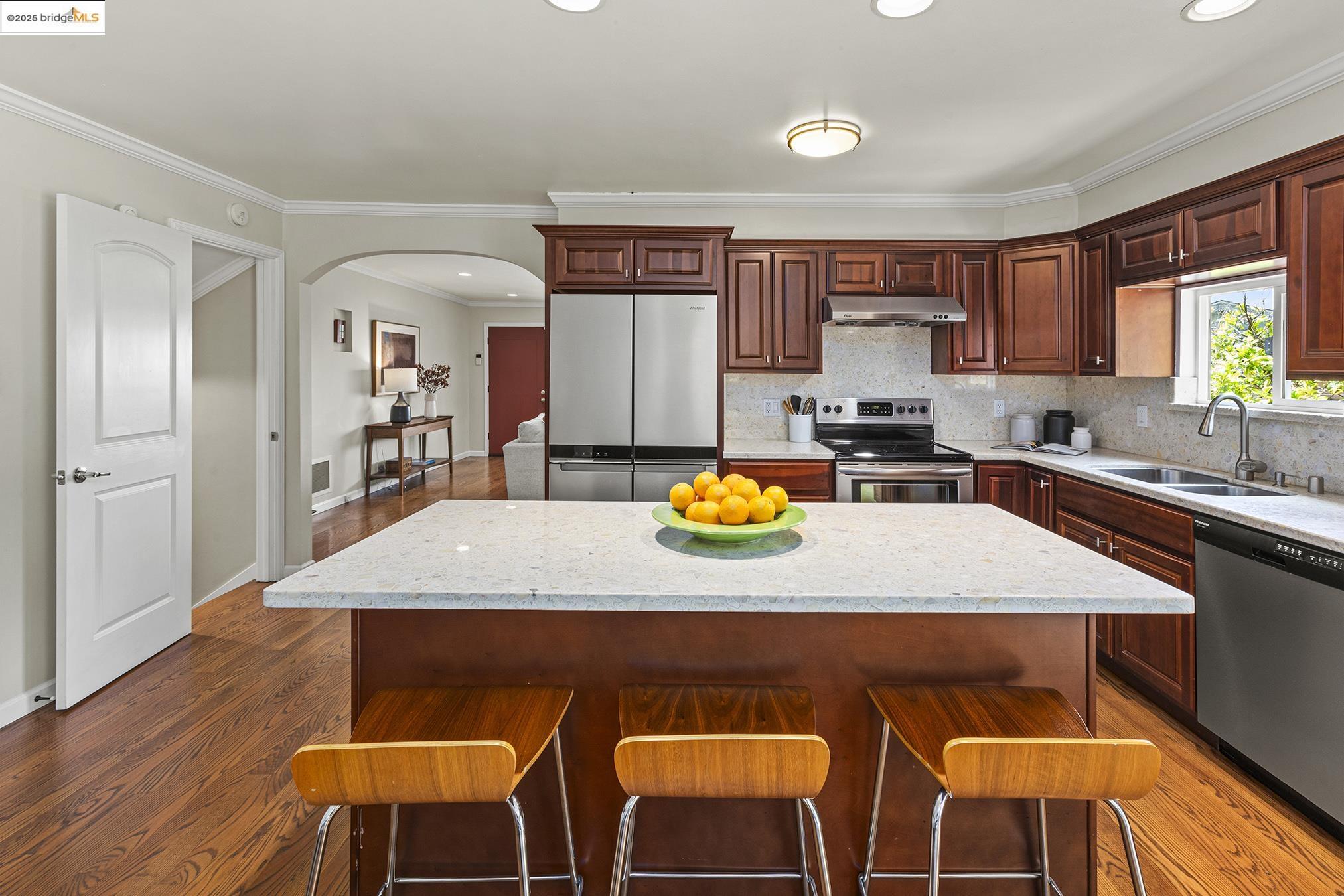 21 Maggiora Ct