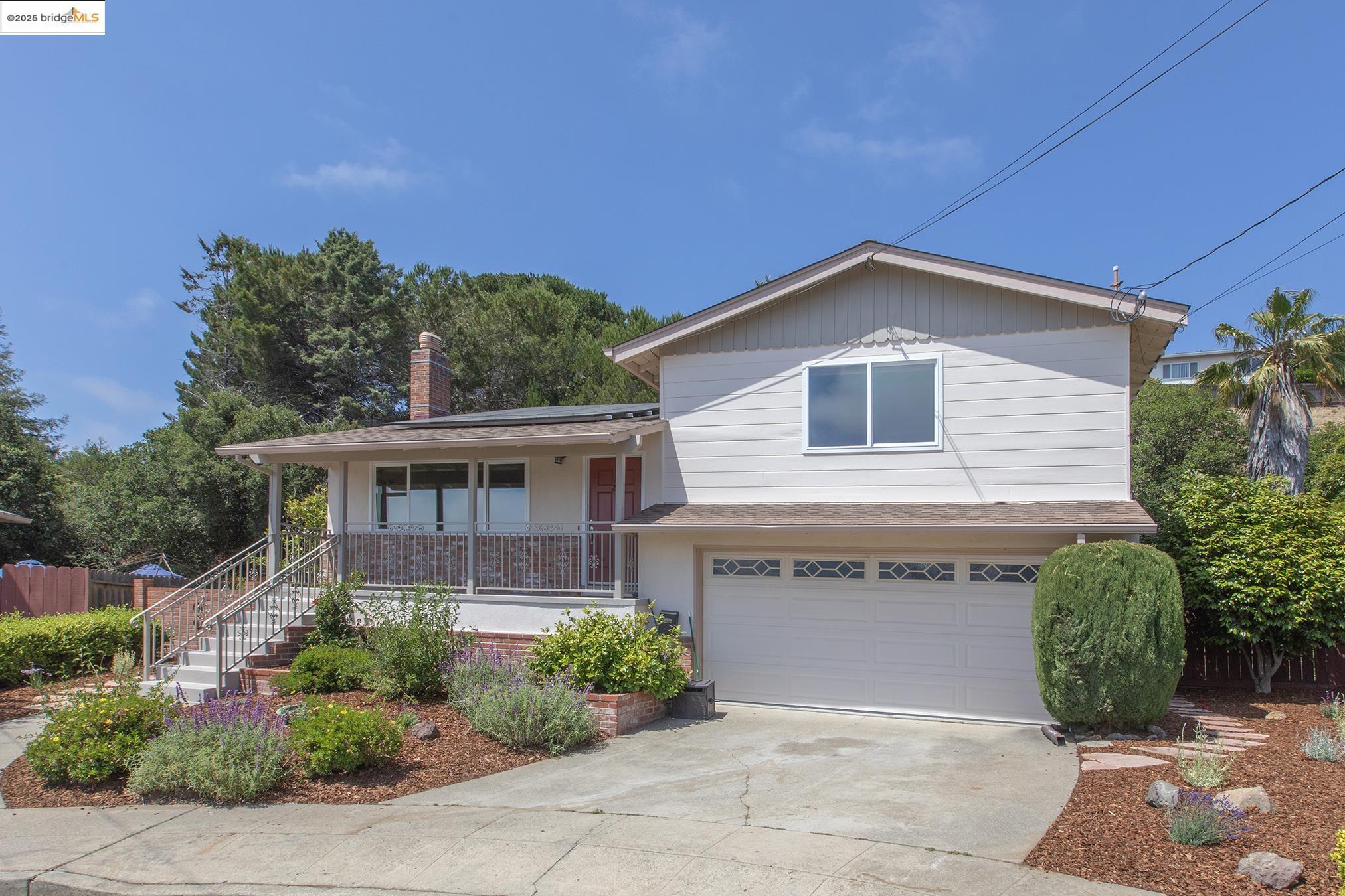 21 Maggiora Ct