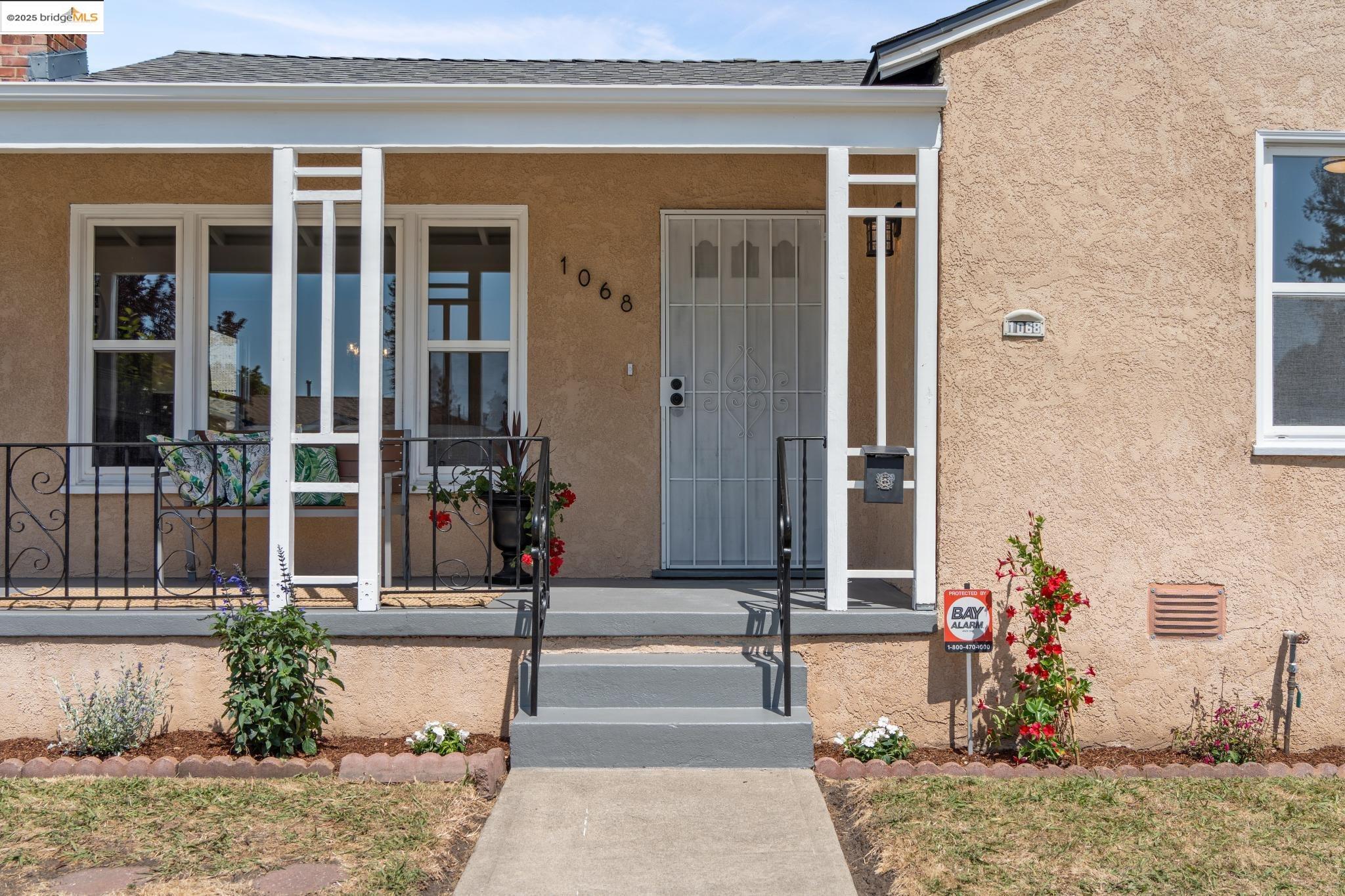 1068 Dillo St.