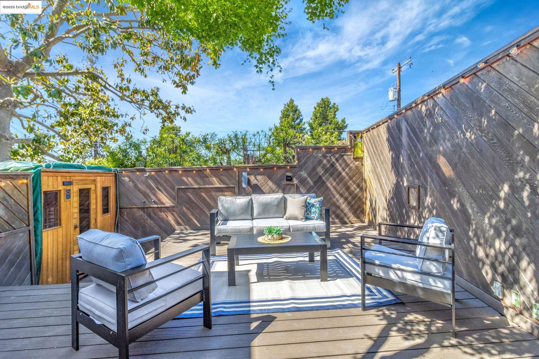 4053 Huntington