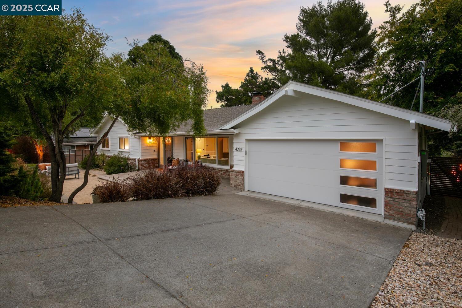 4222 Aberfoil Ave