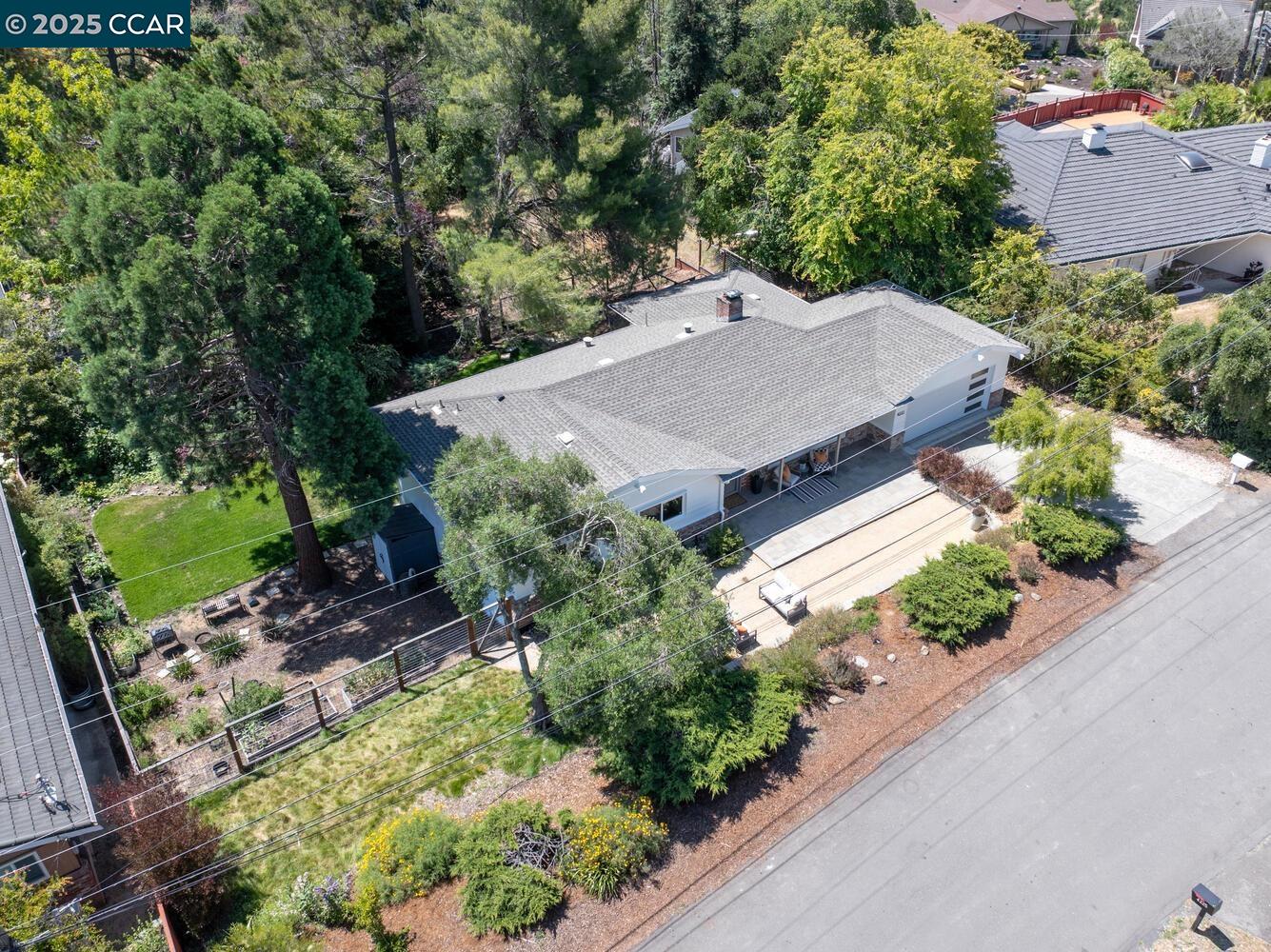 4222 Aberfoil Ave