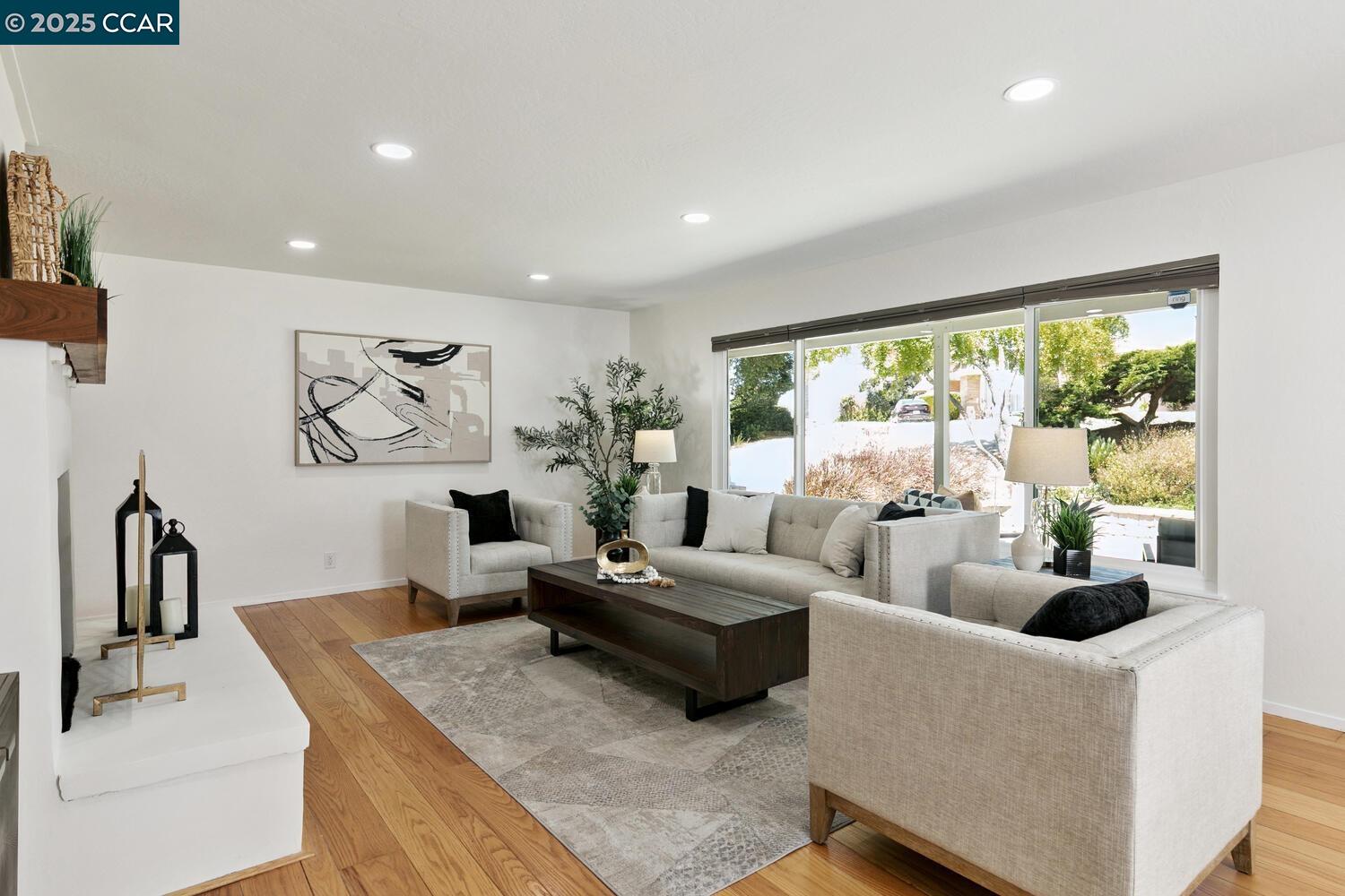 4222 Aberfoil Ave