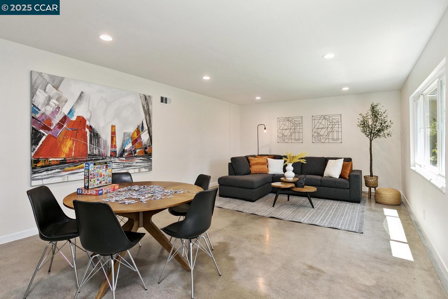 4222 Aberfoil Ave