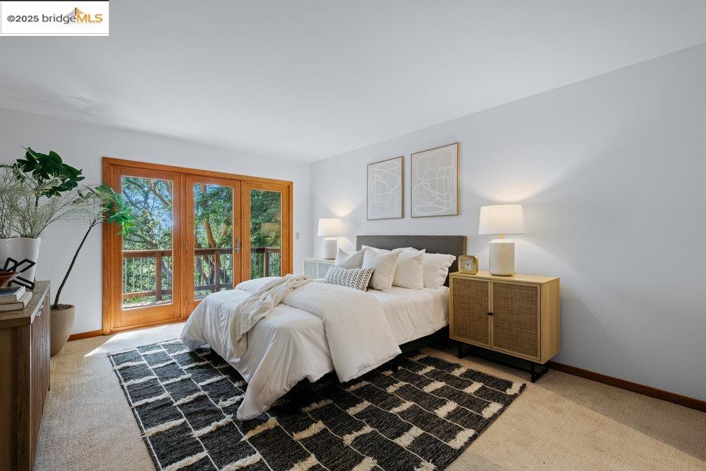 2359 Manzanita