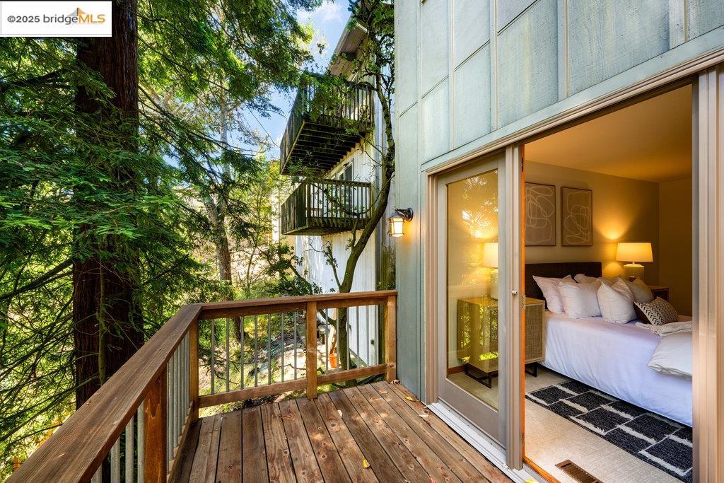 2359 Manzanita