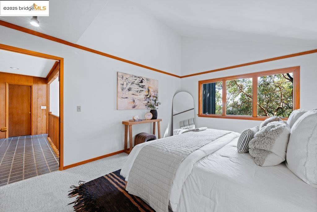 2359 Manzanita