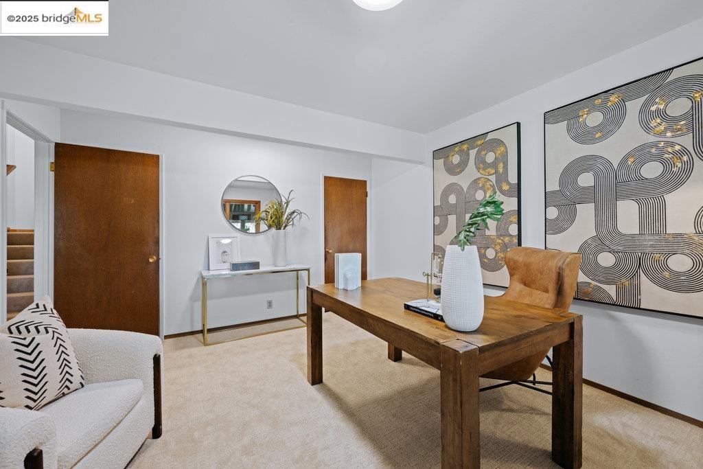 2359 Manzanita