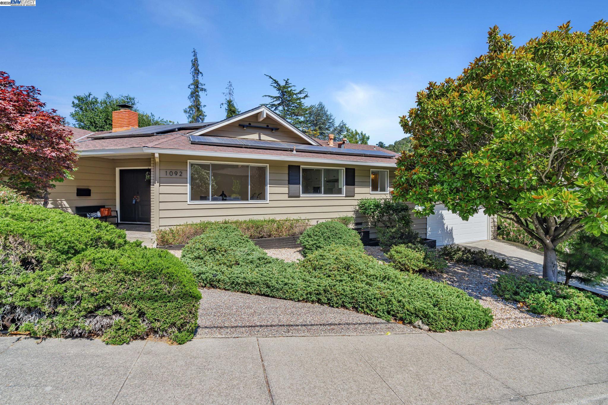 1092 Porto Marino Dr