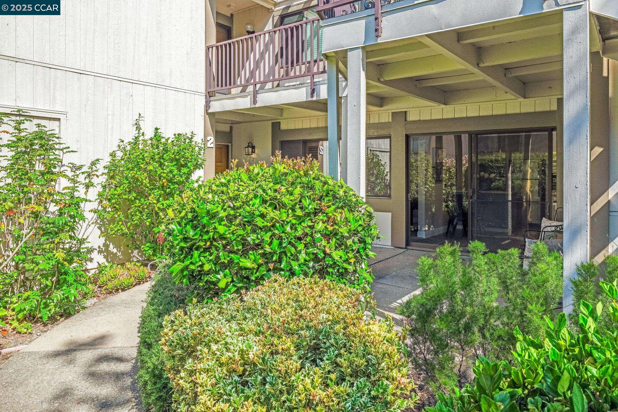 3430 Rossmoor Pkwy # 2