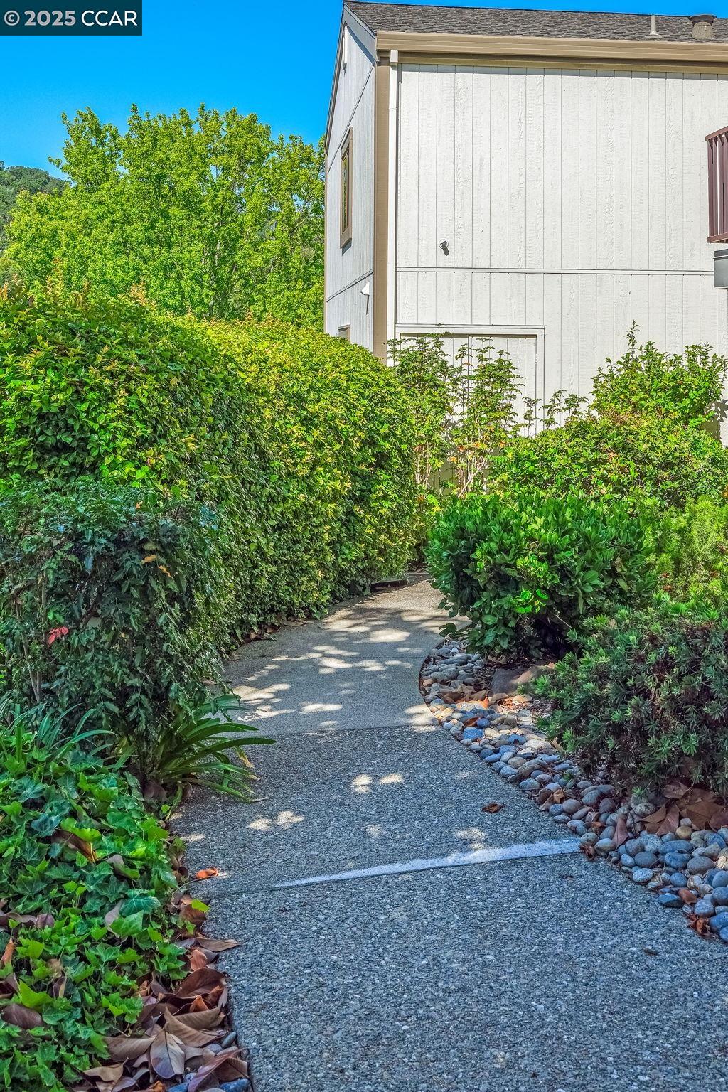 3430 Rossmoor Pkwy # 2