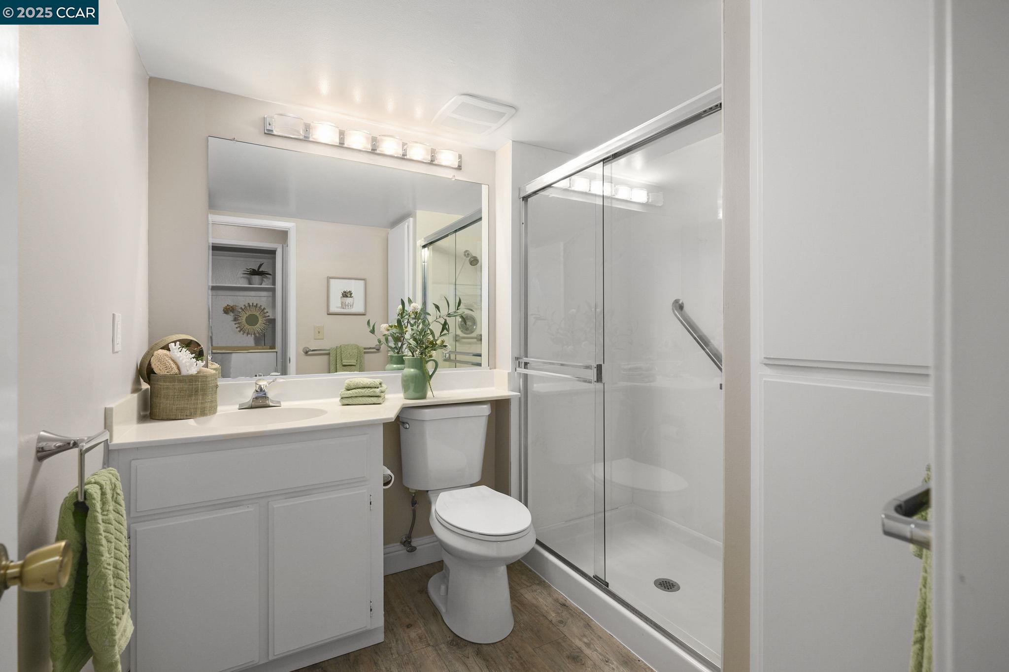 3430 Rossmoor Pkwy # 2