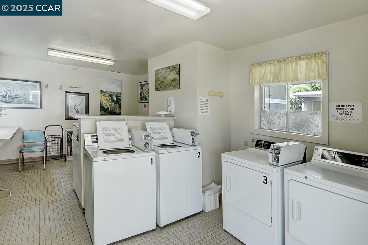1300 Singingwood Ct. # 3