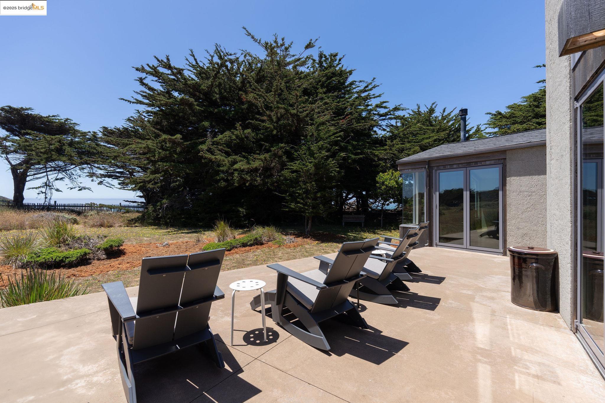 275 Broad Reach