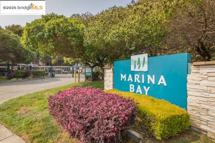 227 Marina Lakes Dr