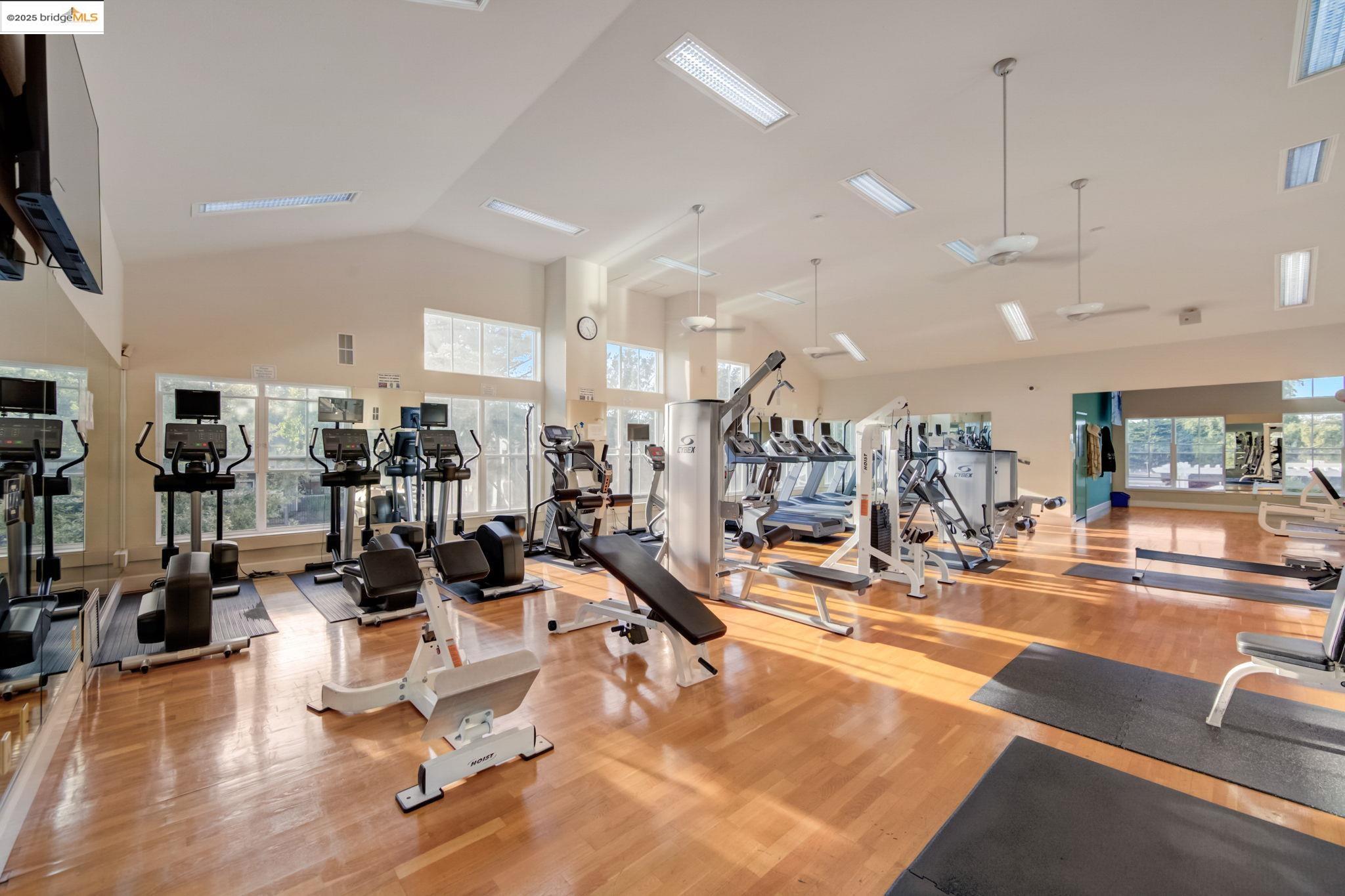 227 Marina Lakes Dr