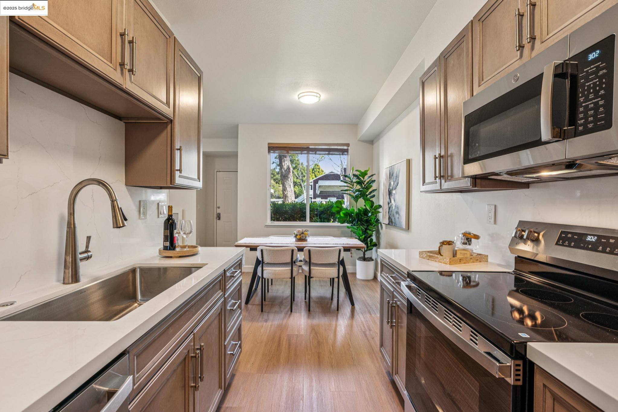 227 Marina Lakes Dr