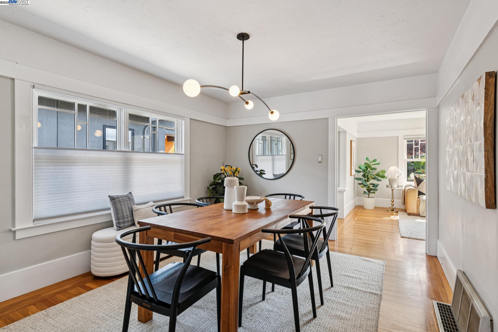 2138 Byron