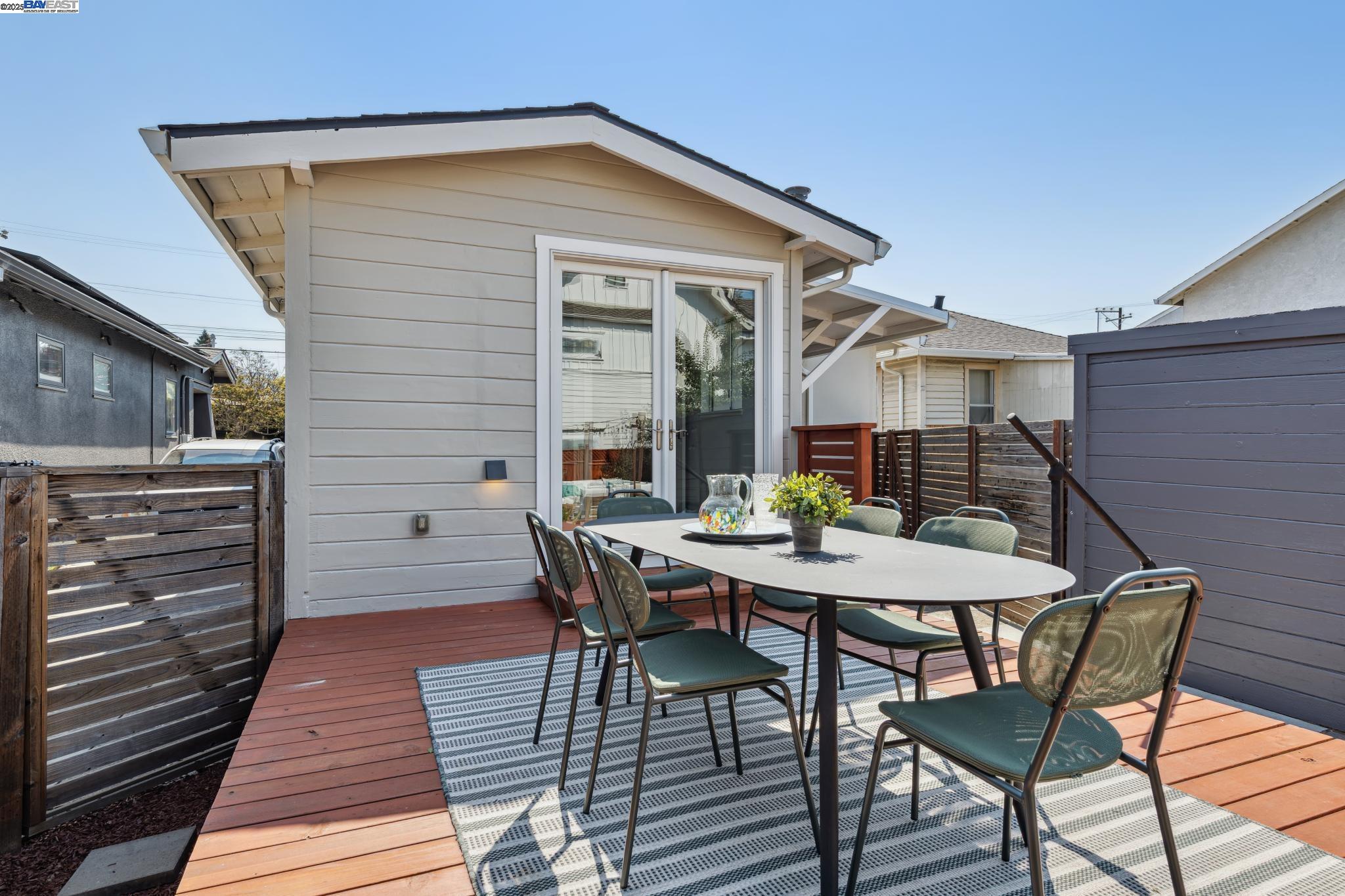2138 Byron