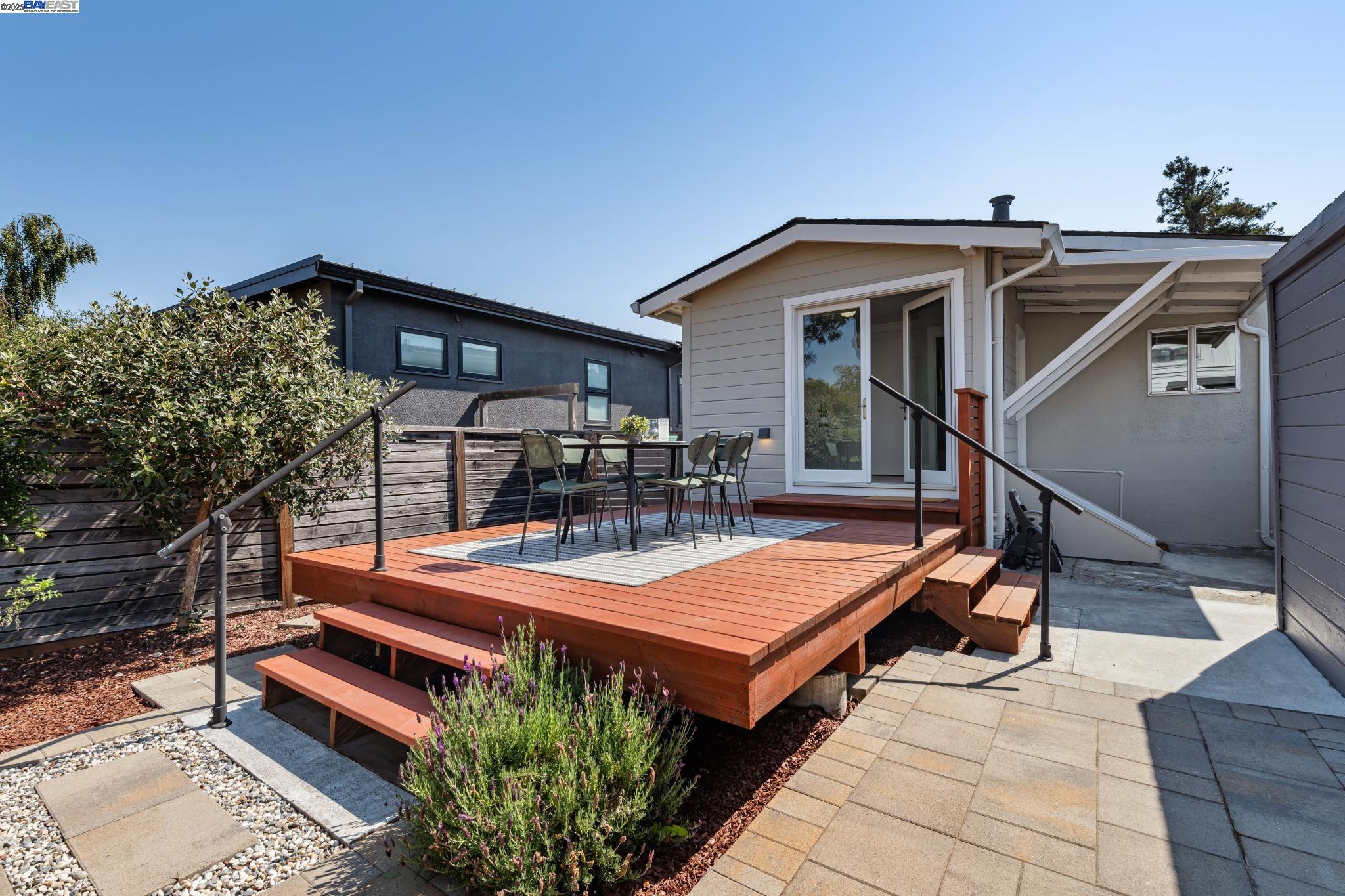 2138 Byron
