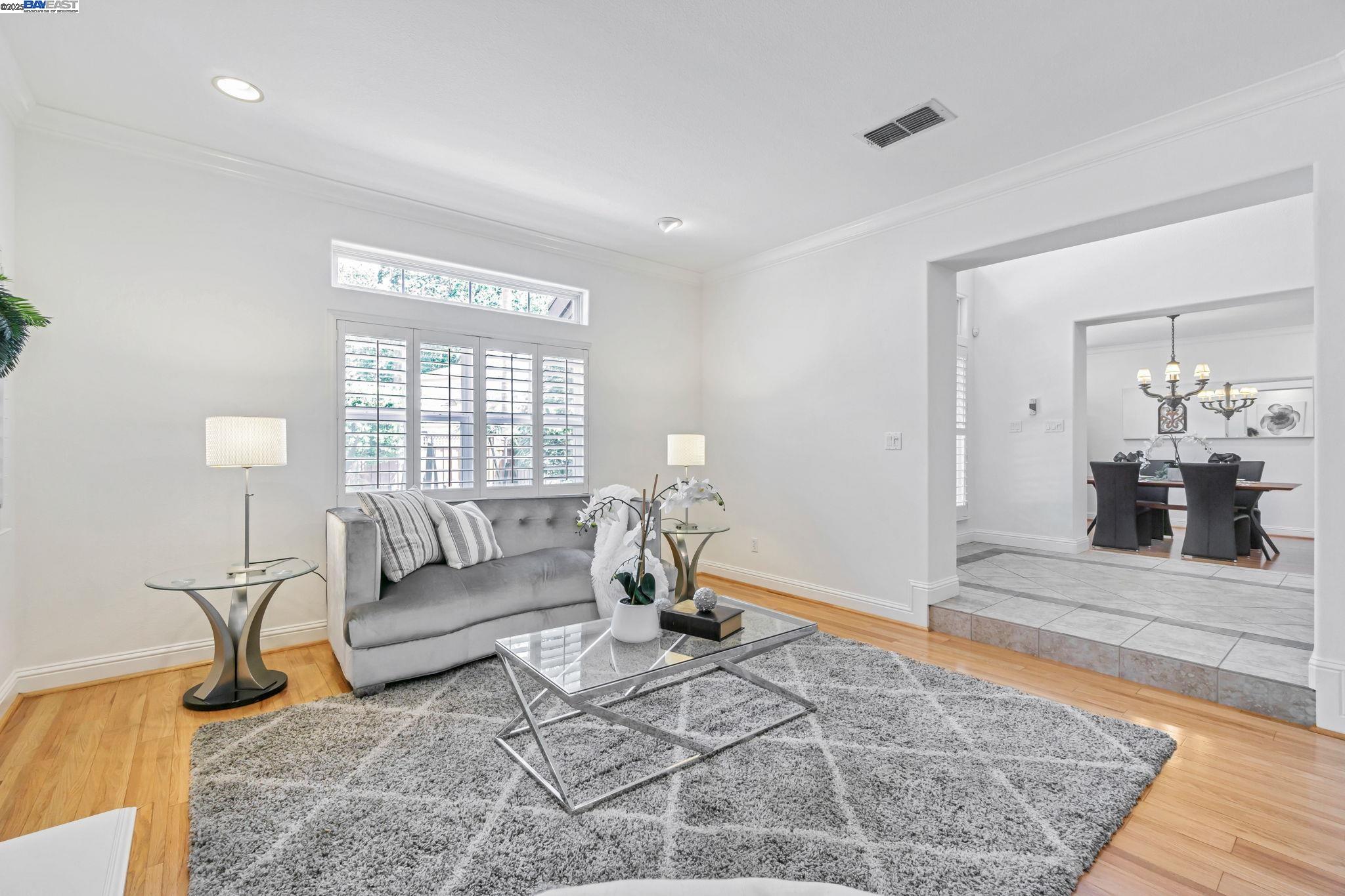 135 Cara Ct
