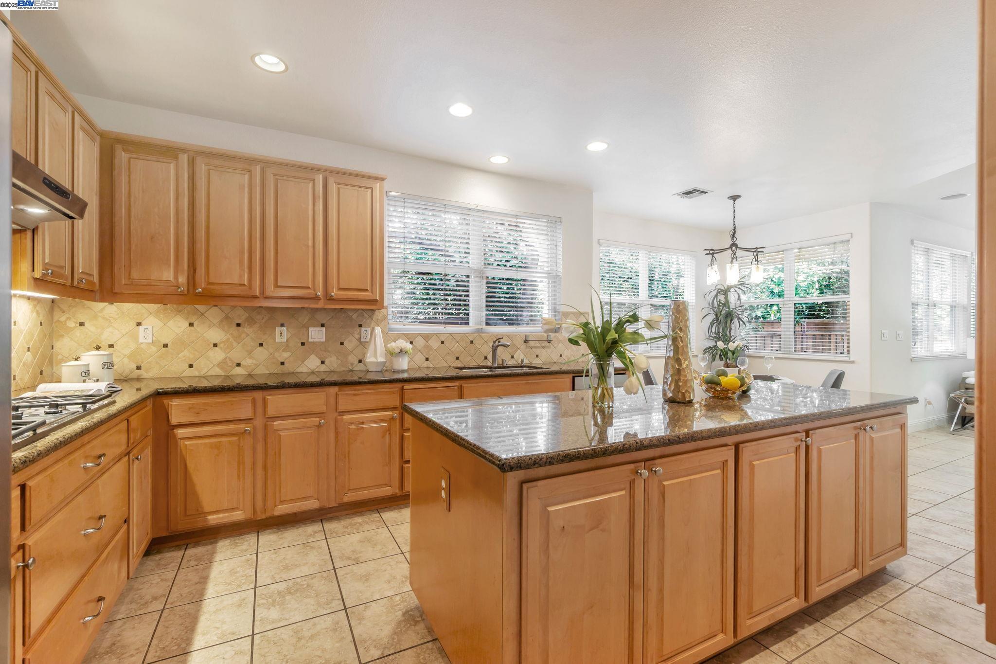 135 Cara Ct