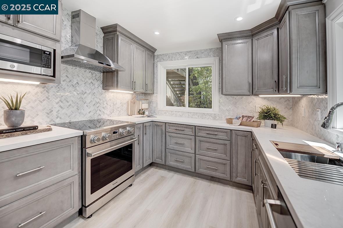 3210 Rossmoor Pkwy # 2, Walnut Creek Unit: 2